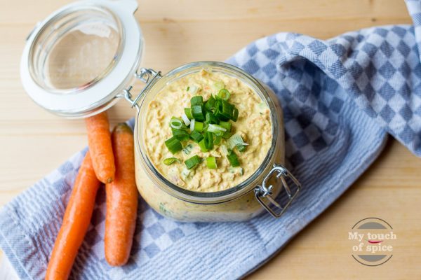 Karotten-Joghurt-Creme (Havuçlu Yoğurt Salatasi)